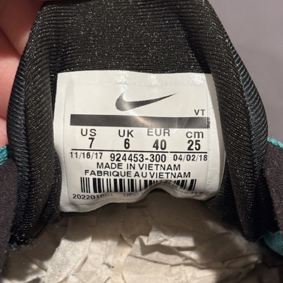 Nike Air VaporMax TN Plus Green Black Gradient - Men's Size 7 - Picture 5 of 5